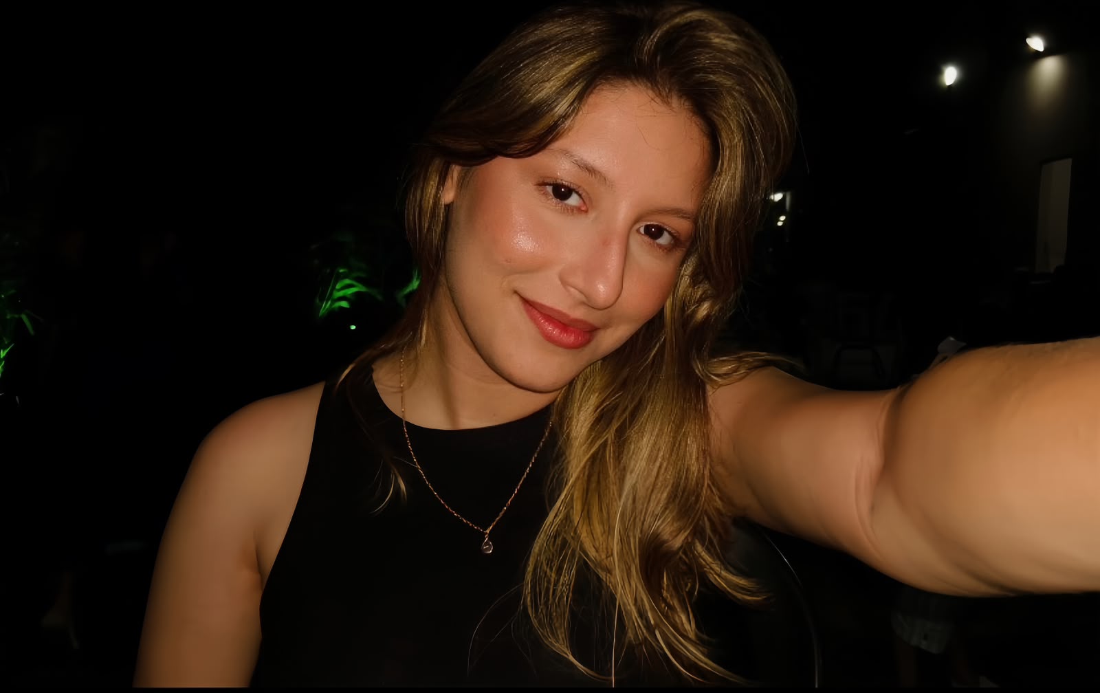 Hillary Moura
